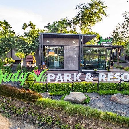 Buriram Judy Park & Resort Экстерьер фото